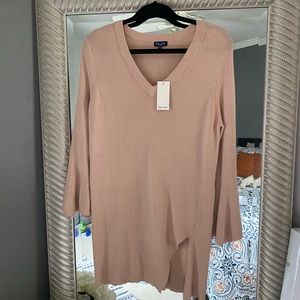 Splendid V-Neck Asymmetrical Side Slit Sweater